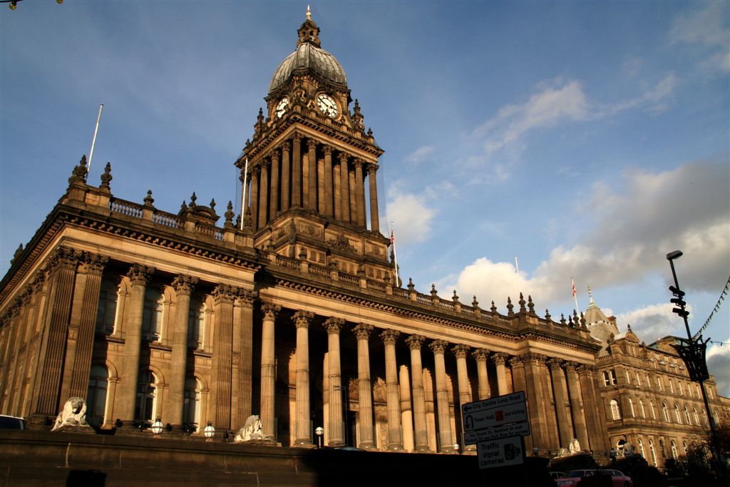 leeds_town_hall.jpg